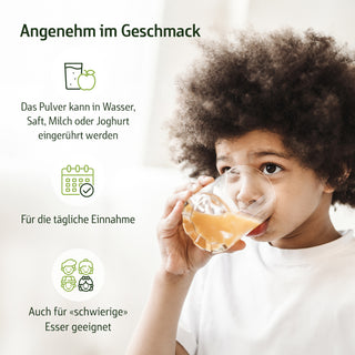 Kind trinkt Saft aus Glas – Infografik mit Text „Angenehm im Geschmack" und Icons zu Einnahmehinweisen